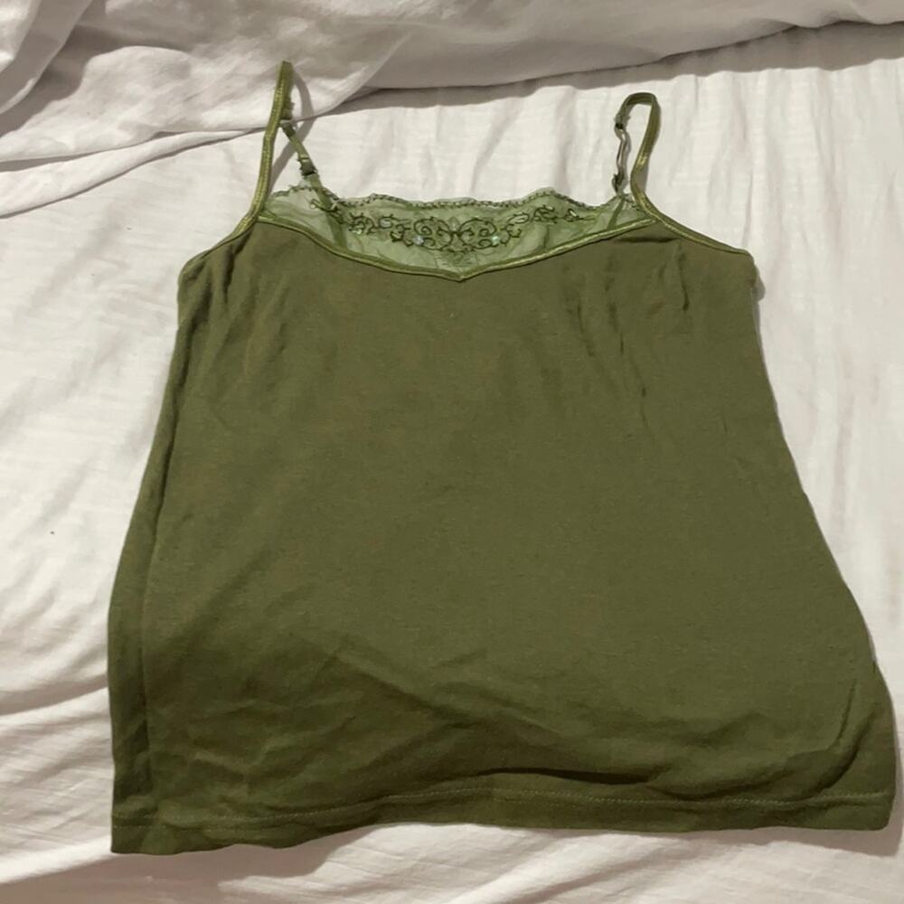 One Step Up M olive 💯 Cotton w:neckline bling nwot